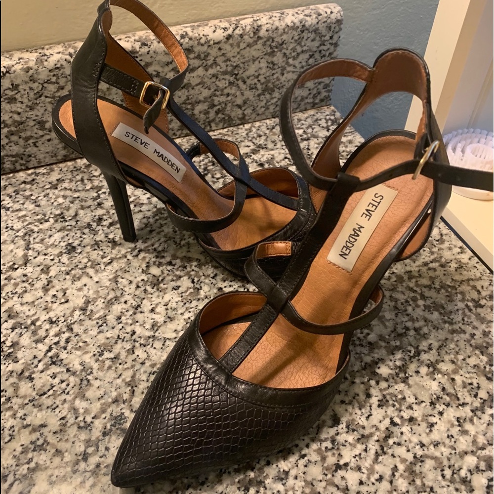 STEVE MADDEN HEELS
